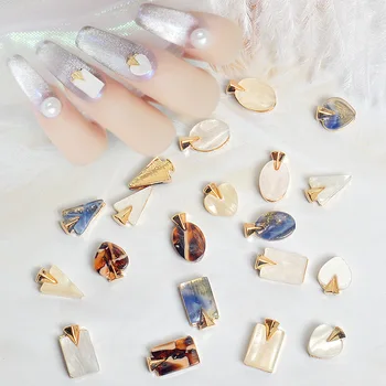 10pcs Japonský Nové Nechtov Šperky Shell Nechtov Vŕtať Geometrické Nail Art Ozdoby na Nechty, Zliatiny Šperky Univerzálne Dekorácie Nechtov