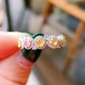 Nový Luxusný Imitácie Prírodných Farebné Diamond Riadok Krúžok Svetlo Luxusný Dizajn Candy Hit Farba Baoman Diamantový Prsteň Žena